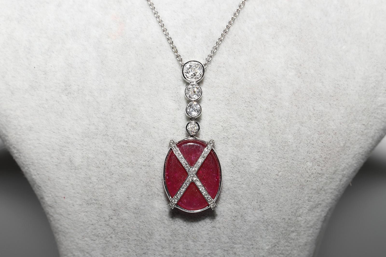 Retro Vintage Circa 1990s 18k Gold Natural Diamond And Ruby Decorated Drop Necklace For Sale