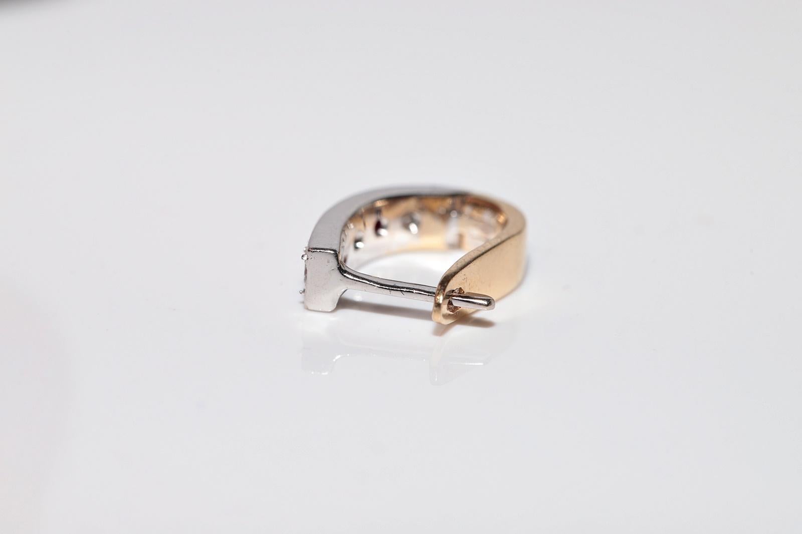 Vintage Circa 1990er Jahre 18k Gold Natürlicher Diamant und Rubin Dekorierter Ohrring im Angebot 3