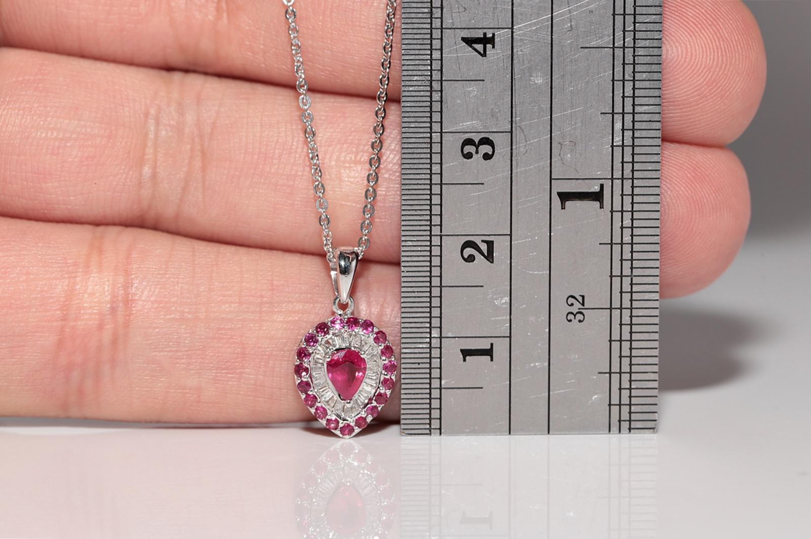 Vintage Circa 1990er Jahre 18k Gold natürlichen Diamanten und Rubin dekoriert Anhänger Halskette Damen im Angebot