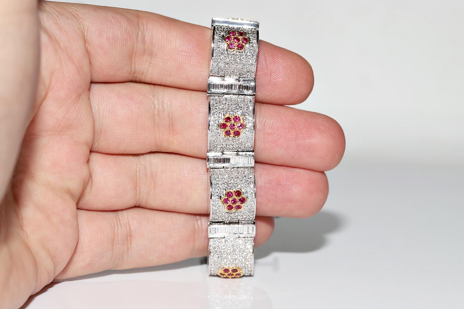 Vintage Circa 1990s 18k Gold Natural Diamond And Ruby Decorated Strong Bracelet  For Sale 6