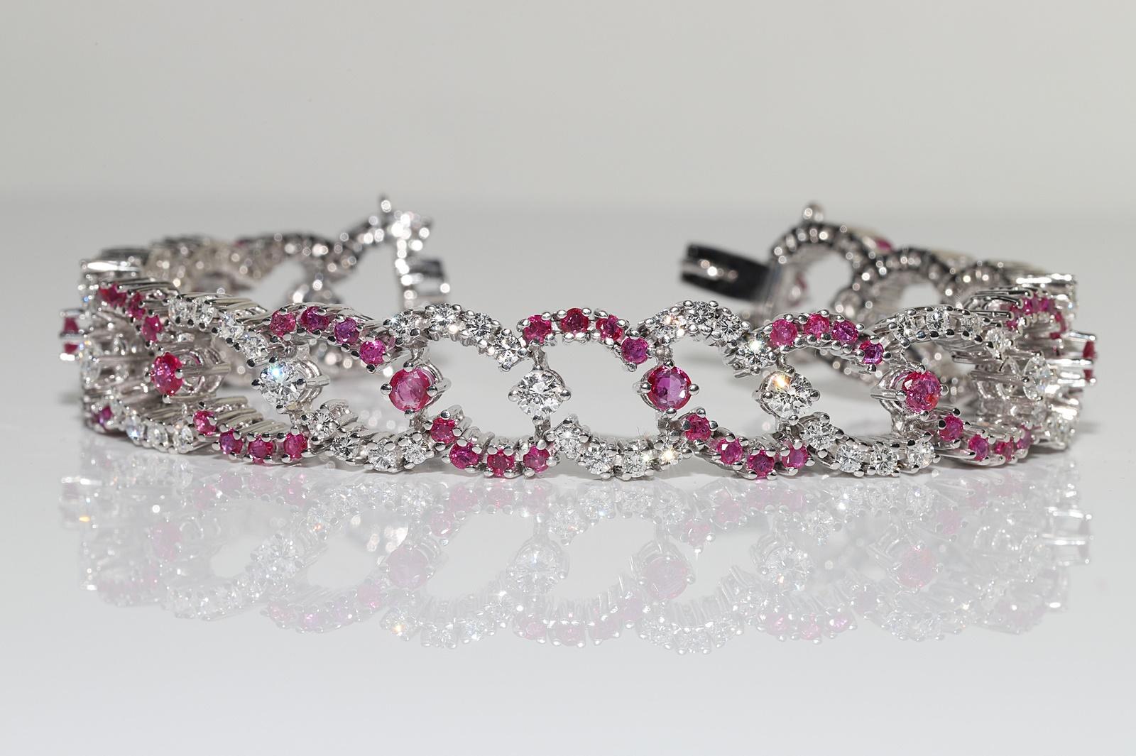Vintage Circa 1990s 18k Gold Natural Diamond And Ruby Decorated Tennis Bracelet For Sale 4