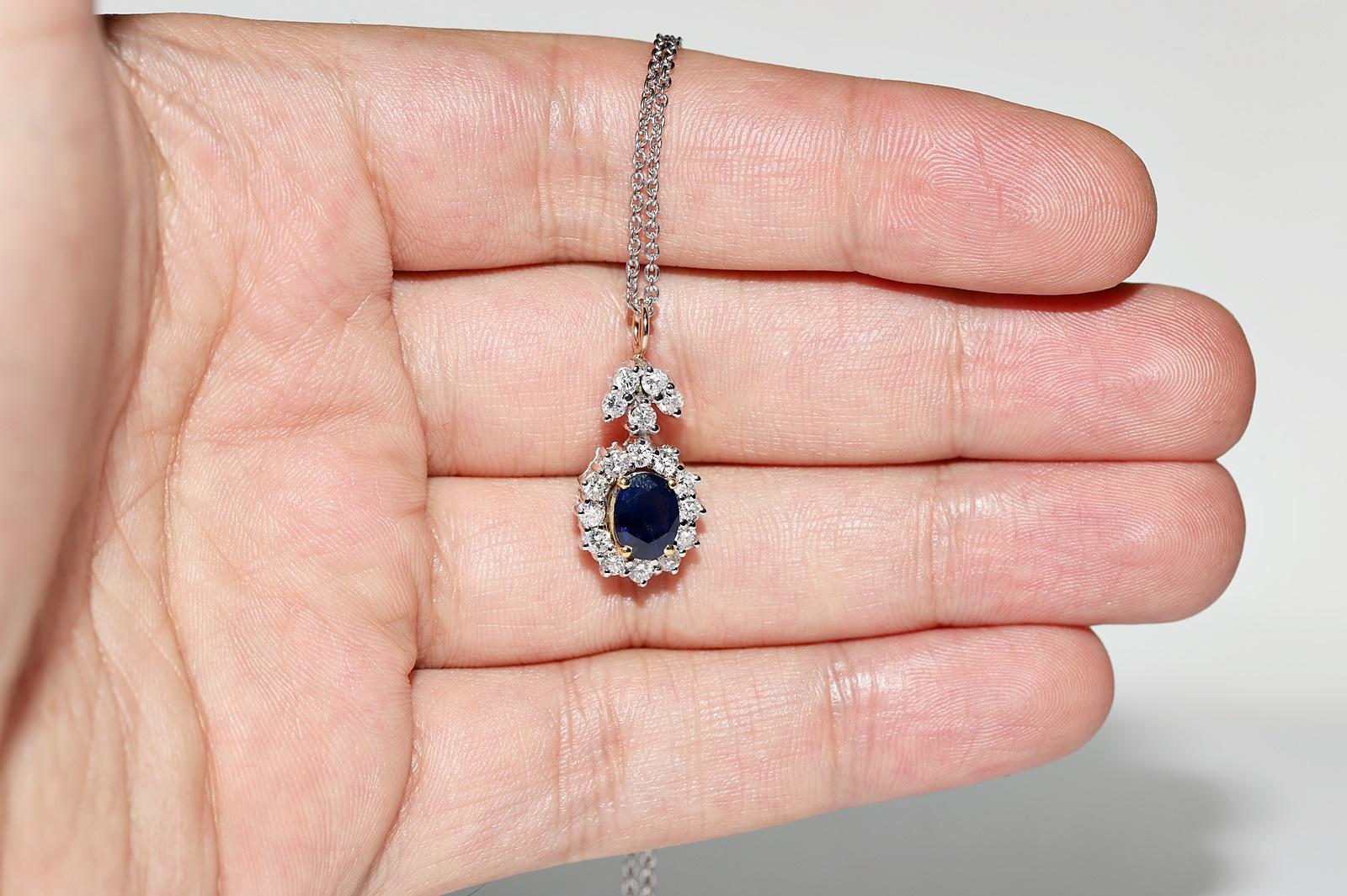 Vintage Circa 1990er Jahre 18k Gold Natürlicher Diamant und Saphir Dekorierte Halskette im Angebot 5