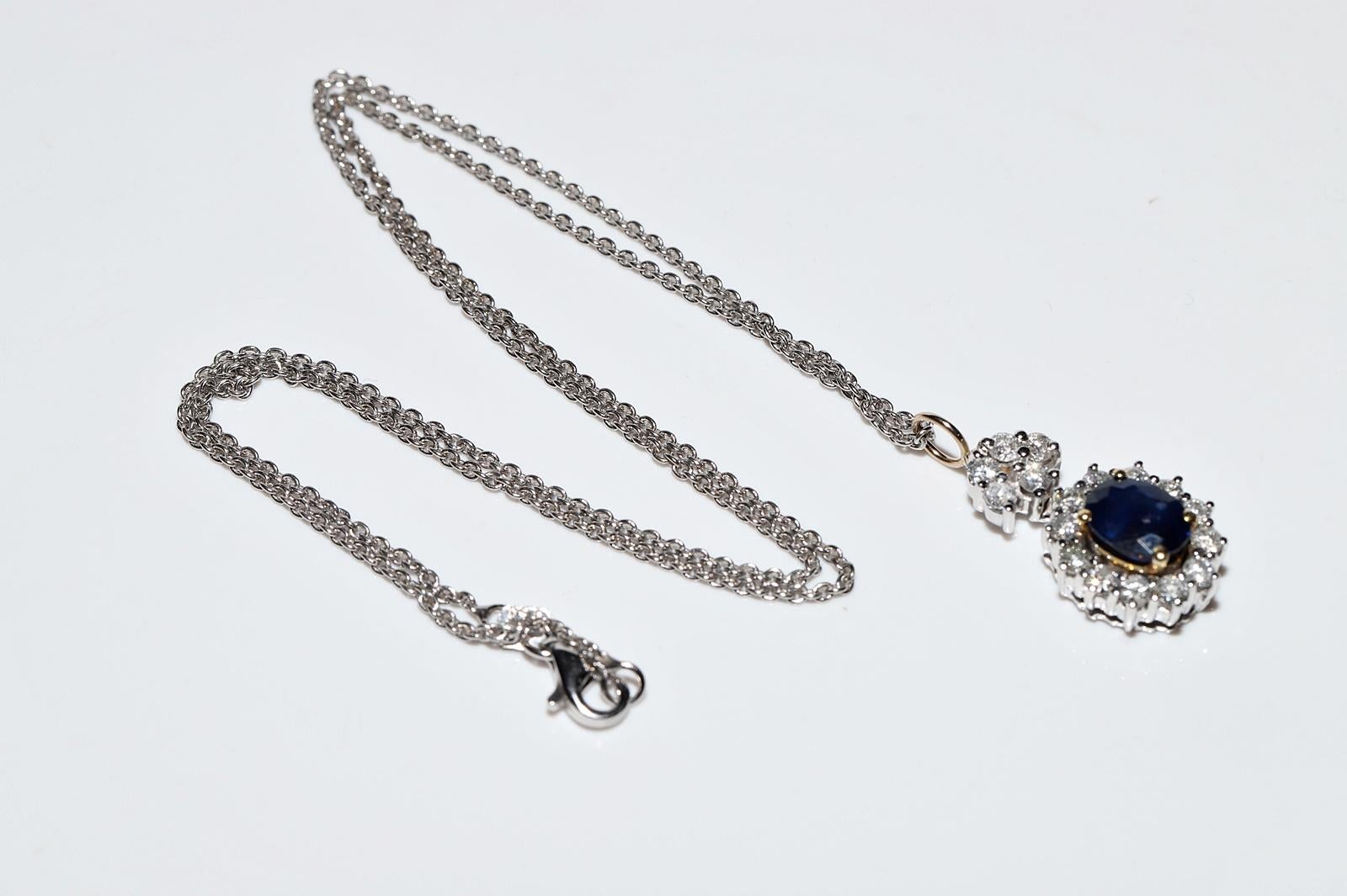 Vintage Circa 1990er Jahre 18k Gold Natürlicher Diamant und Saphir Dekorierte Halskette im Angebot 9