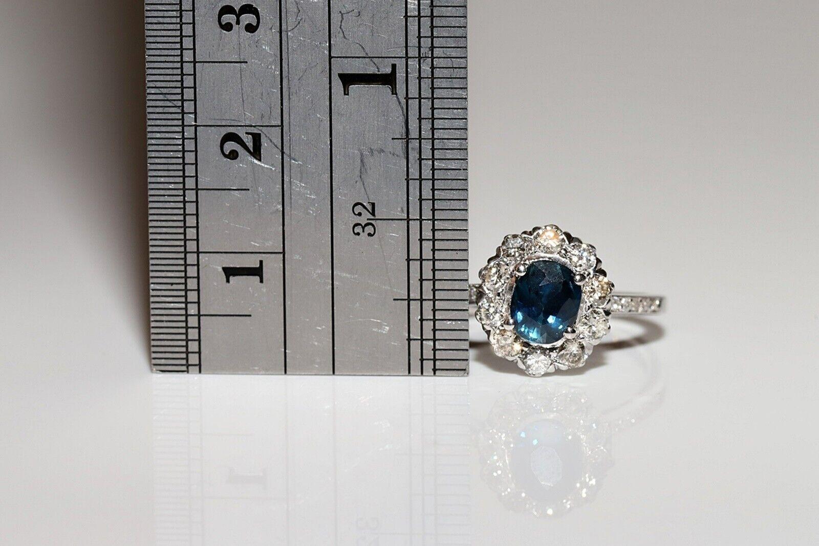 Vintage Circa 1990er Jahre 18k Gold Natürlicher Diamant und Saphir Dekorierter Ring im Angebot 1
