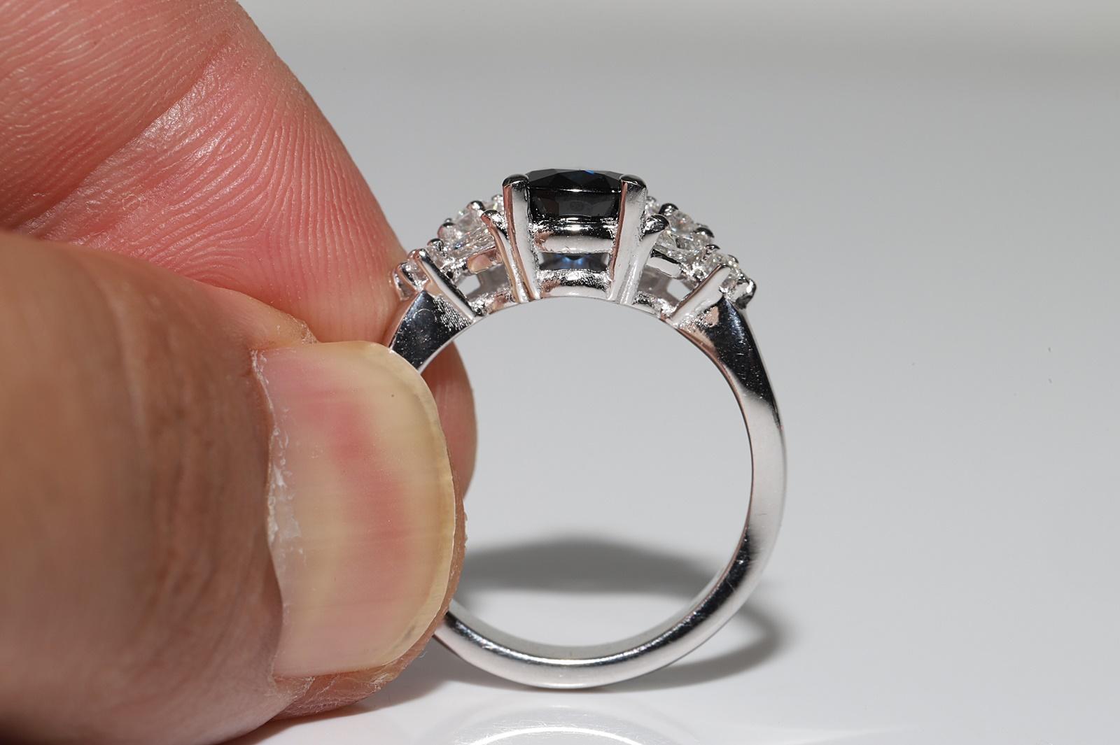 Vintage Circa 1990er Jahre 18k Gold Natürlicher Diamant und Saphir Dekorierter Ring im Angebot 1