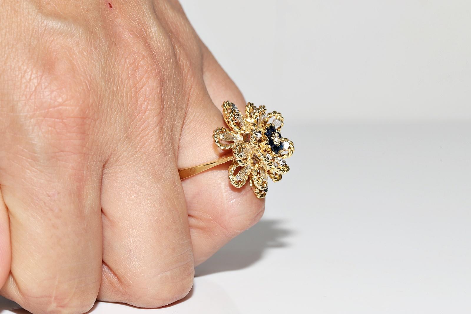 Vintage Circa 1990er Jahre 18k Gold Natürlicher Diamant und Saphir Dekorierter starker Ring Damen im Angebot