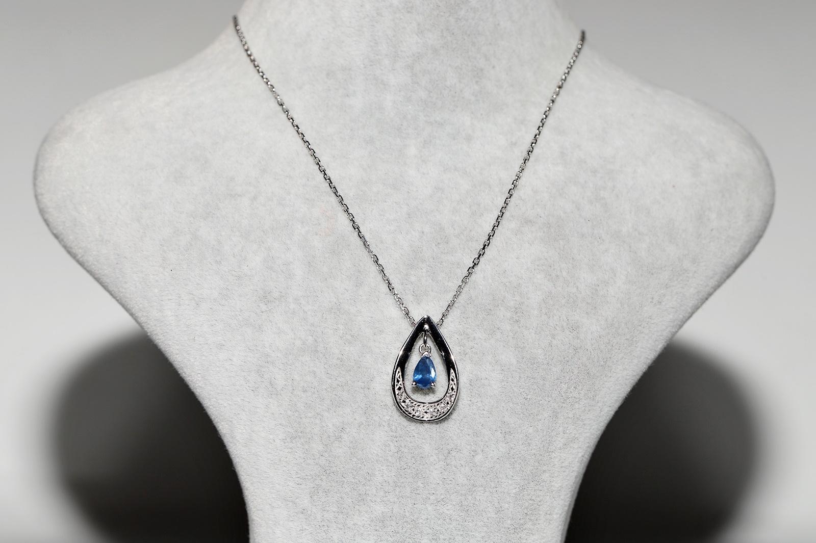 In sehr gutem Zustand.
Das Gesamtgewicht beträgt 4 Gramm.
Insgesamt ist Diamant 0,08 ct .
Der Diamant hat die Farbe G und die Reinheit V.
Insgesamt ist Saphir etwa 0,45 ct.
Die Gesamtlänge der Kette beträgt 45 cm.
Bitte kontaktieren Sie uns bei