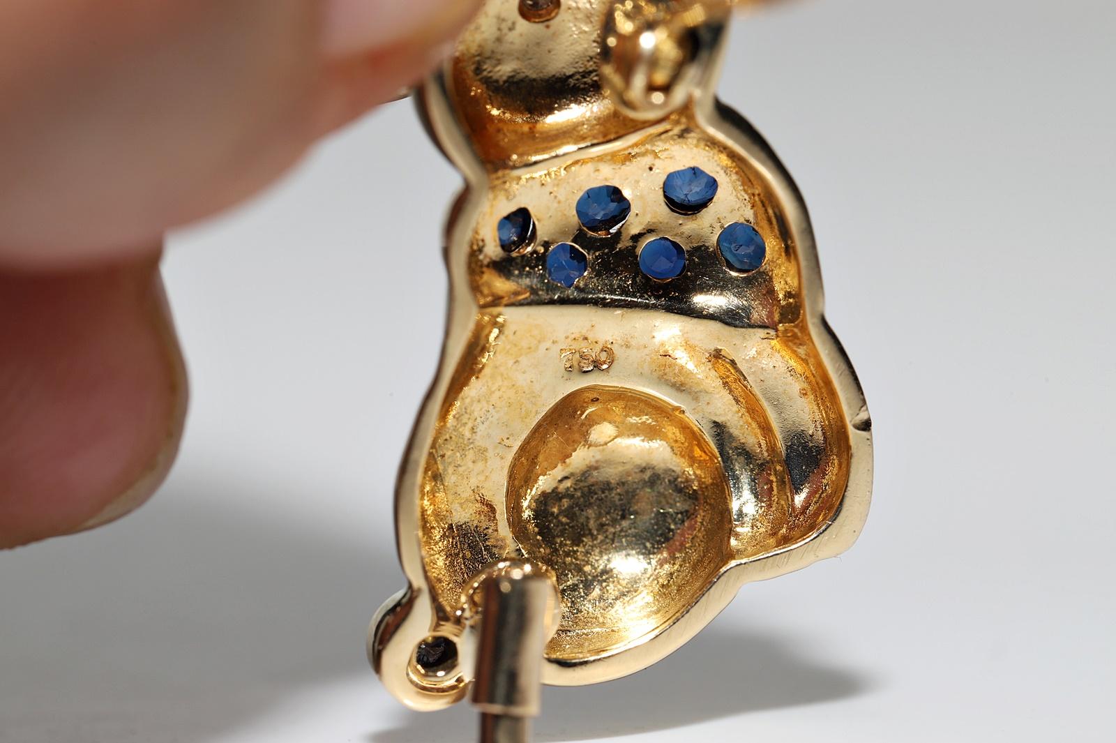 Vintage Circa 1990s 18k Gold Natural Diamond And Sapphire  Rabbit Brooch For Sale 1