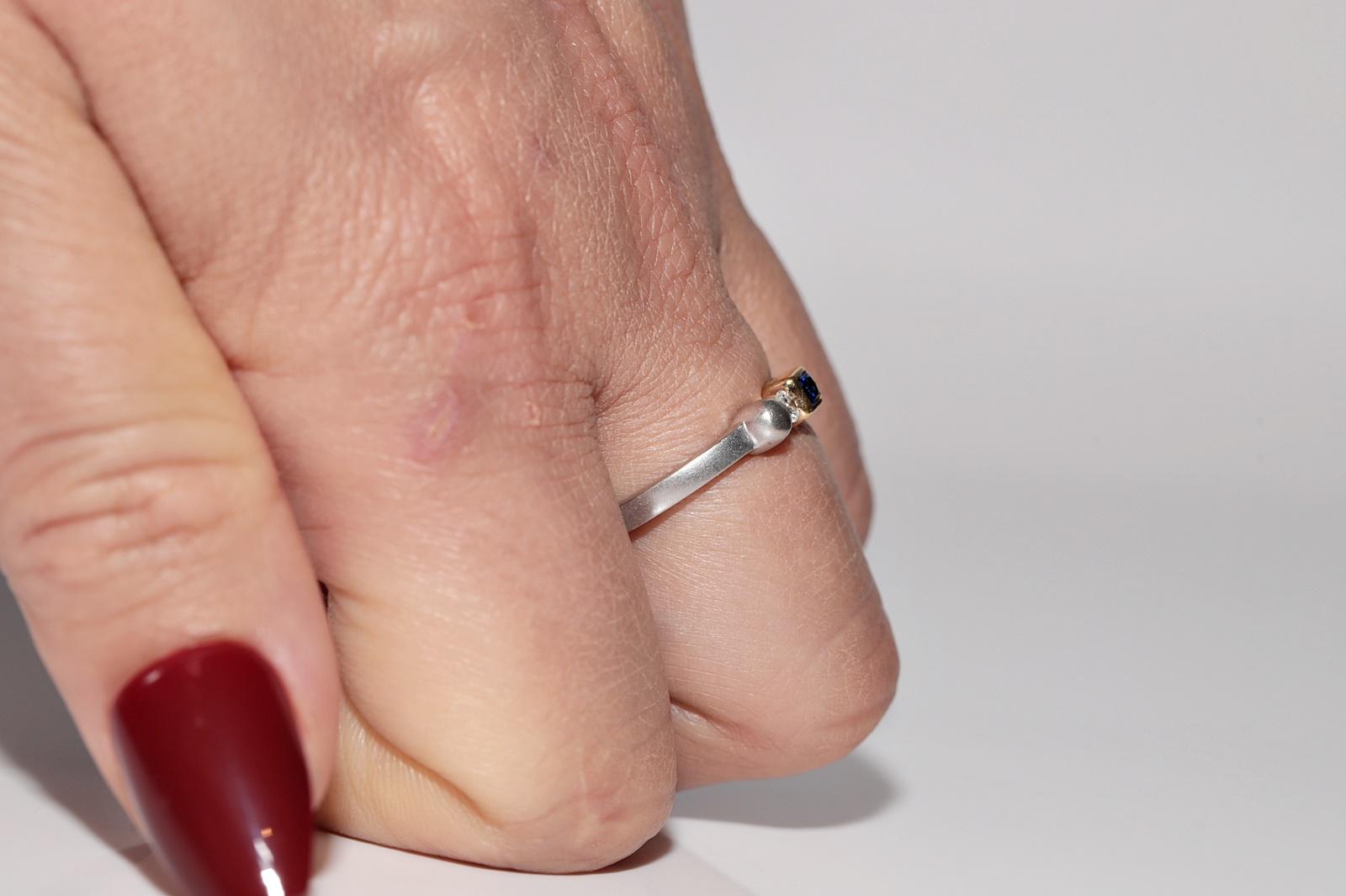 Bandring, Vintage, ca. 1990er Jahre, 18 Karat Gold, natürlicher Diamant und Saphir im Quadratschliff im Zustand „Gut“ im Angebot in Fatih/İstanbul, 34