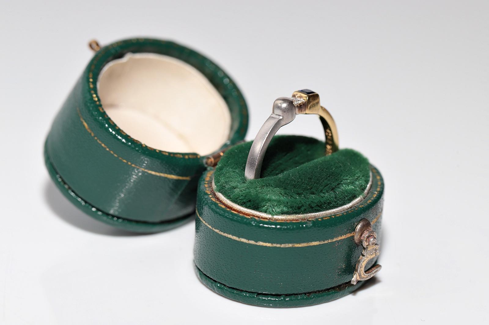 Bandring, Vintage, ca. 1990er Jahre, 18 Karat Gold, natürlicher Diamant und Saphir im Quadratschliff im Angebot 1