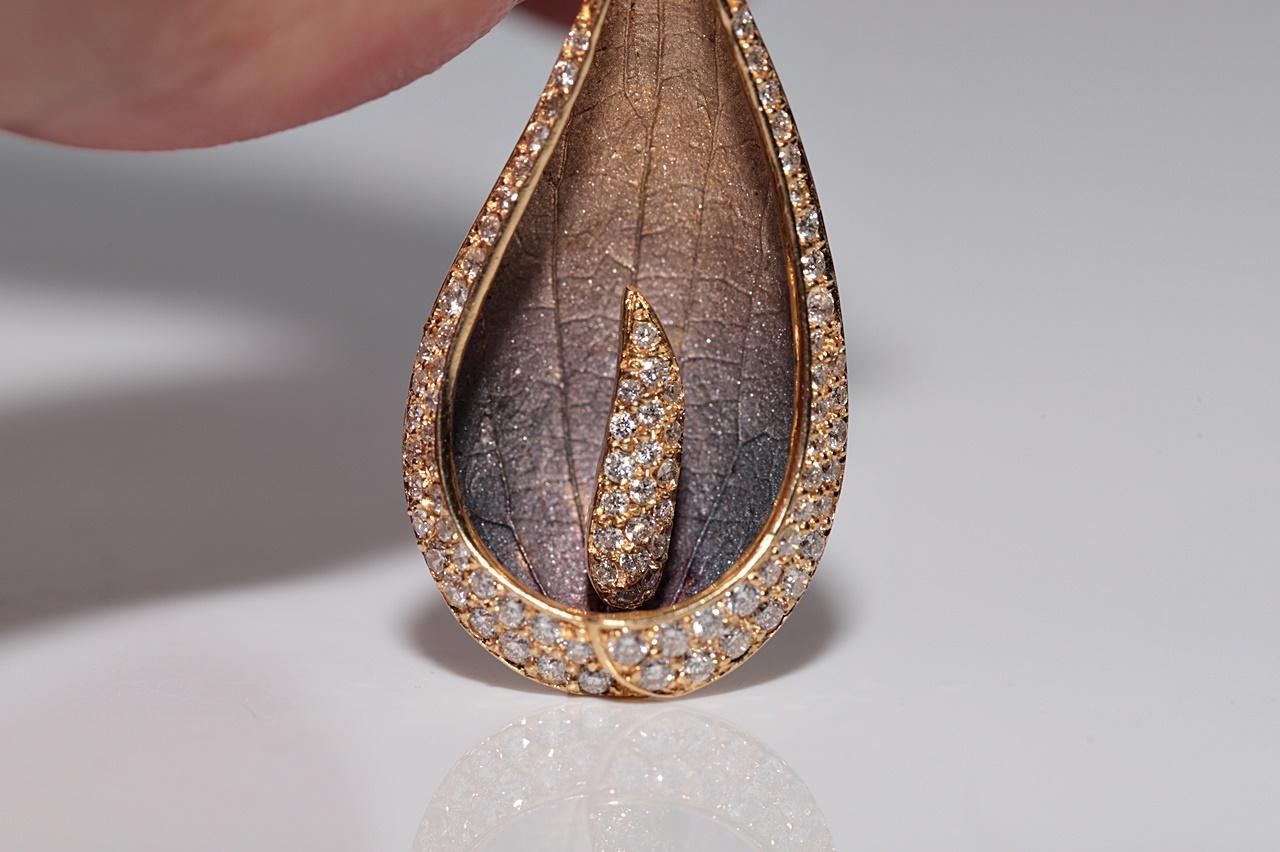 Vintage Circa 1990s 18k Gold Natural Diamond And Tourmaline Leaf Earring For Sale 6