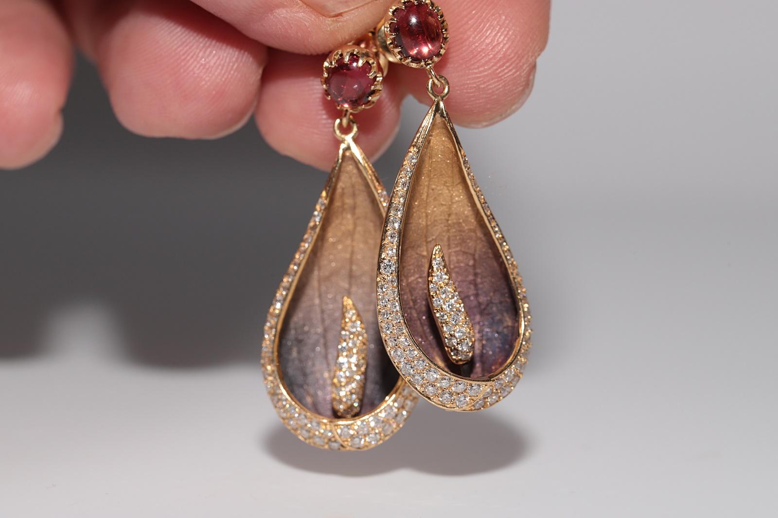 Vintage Circa 1990s 18k Gold Natural Diamond And Tourmaline Leaf Earring For Sale 3