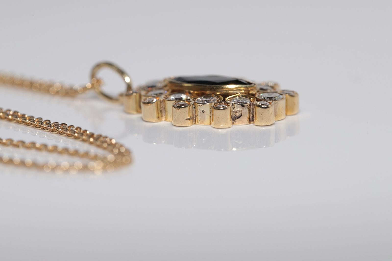 Vintage Circa 1990s 18k Gold Natural Diamond And Tourmaline Pendant Necklace For Sale 6