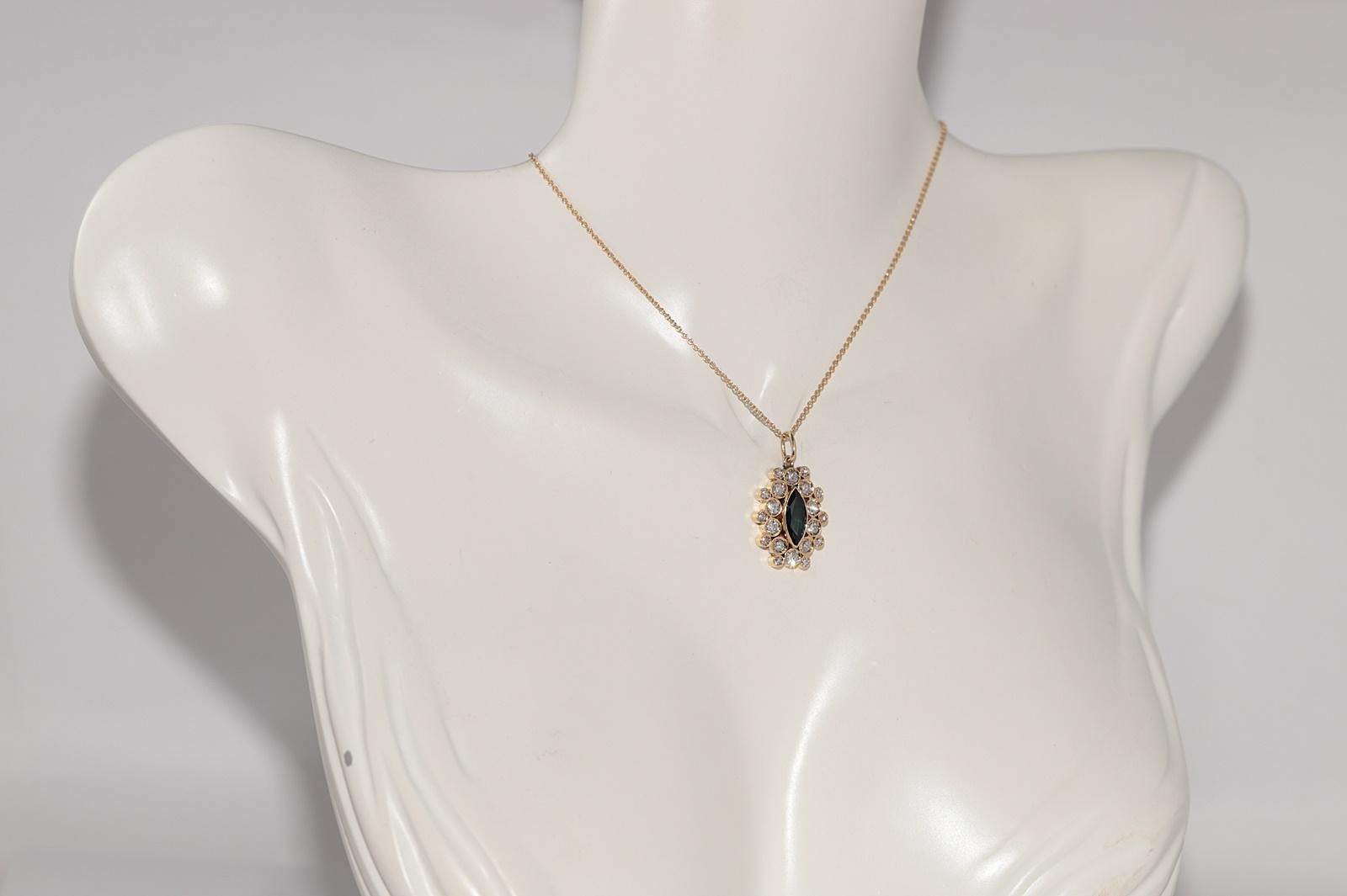 Vintage Circa 1990s 18k Gold Natural Diamond And Tourmaline Pendant Necklace In Good Condition For Sale In Fatih/İstanbul, 34