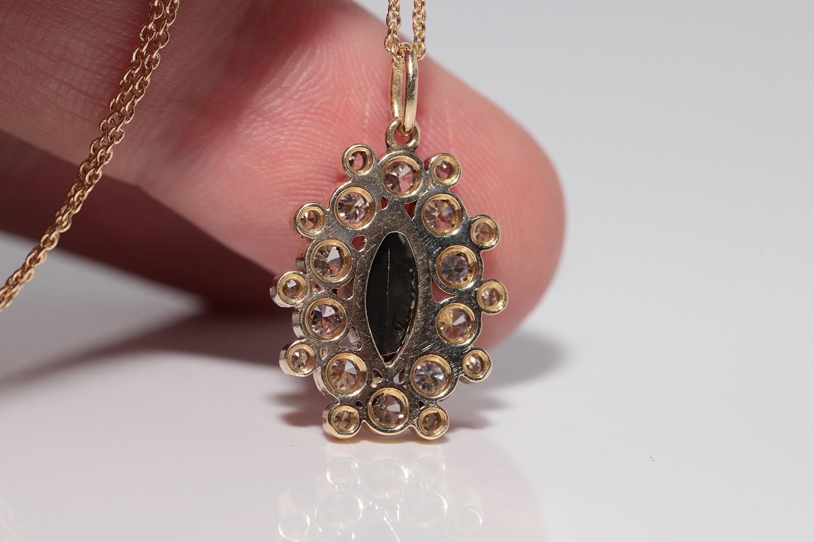 Vintage Circa 1990s 18k Gold Natural Diamond And Tourmaline Pendant Necklace For Sale 3
