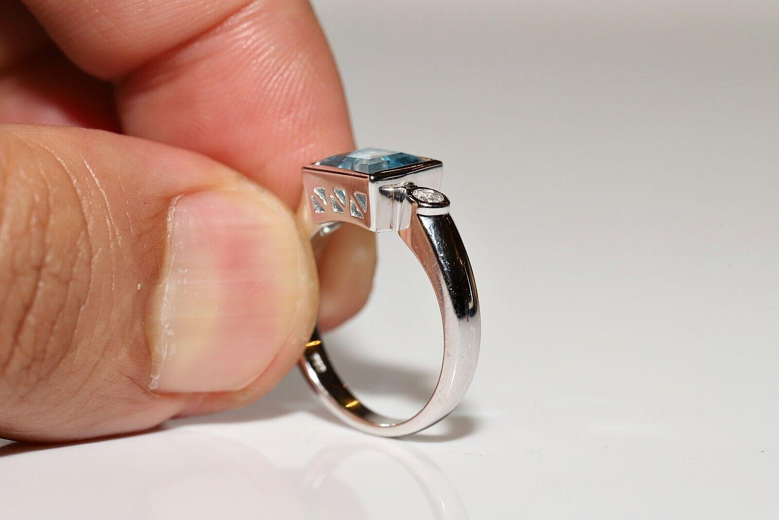 Taglio brillante Anello forte decorato con diamanti naturali e acquamarina in oro 18k CIRCA anni '90 in vendita