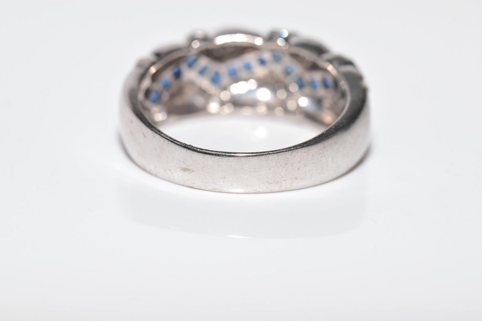 Vintage Circa 1990s 18k Gold Natural Diamond Baguette Cut Sapphire Ring en vente 3