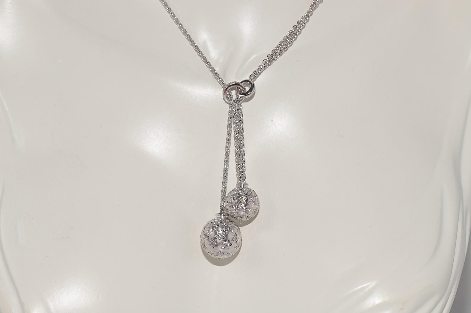 Taille brillant Vintage Circa 1990 Collier pendentif en or 18k avec diamant naturel Ball Design/One en vente