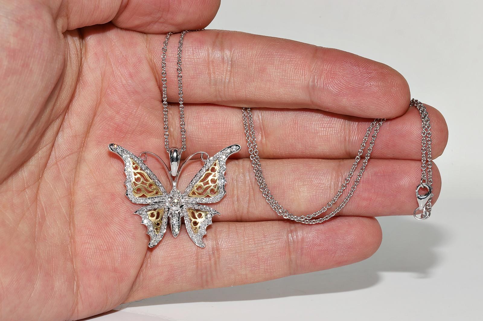 Vintage Circa 1990s 18k Gold Natural Diamond Butterfly Pendant Necklace For Sale 7