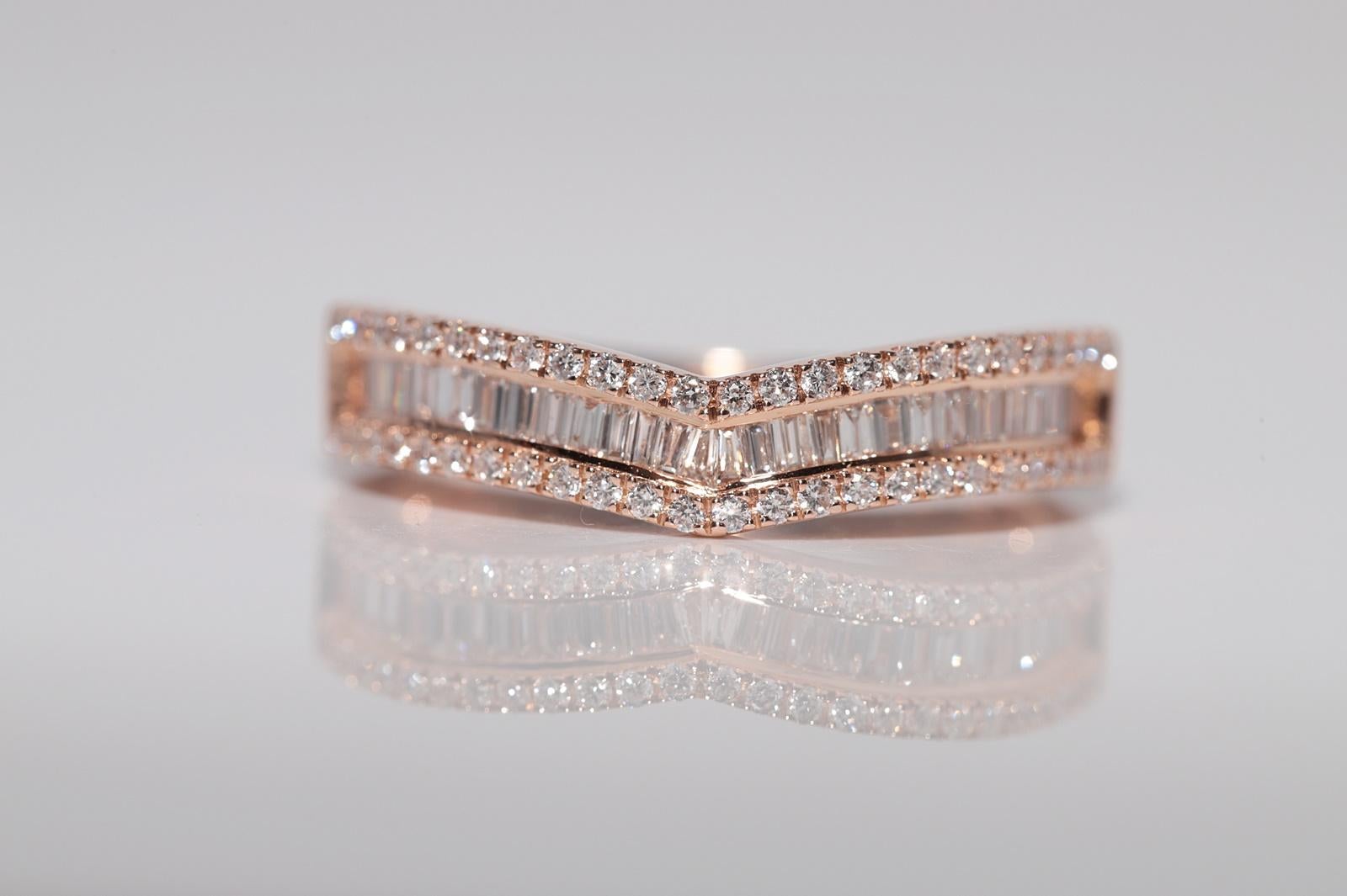 Vintage Circa 1990er Jahre 18k Gold Natürlicher Diamant Dekorierter Vintage-Ring