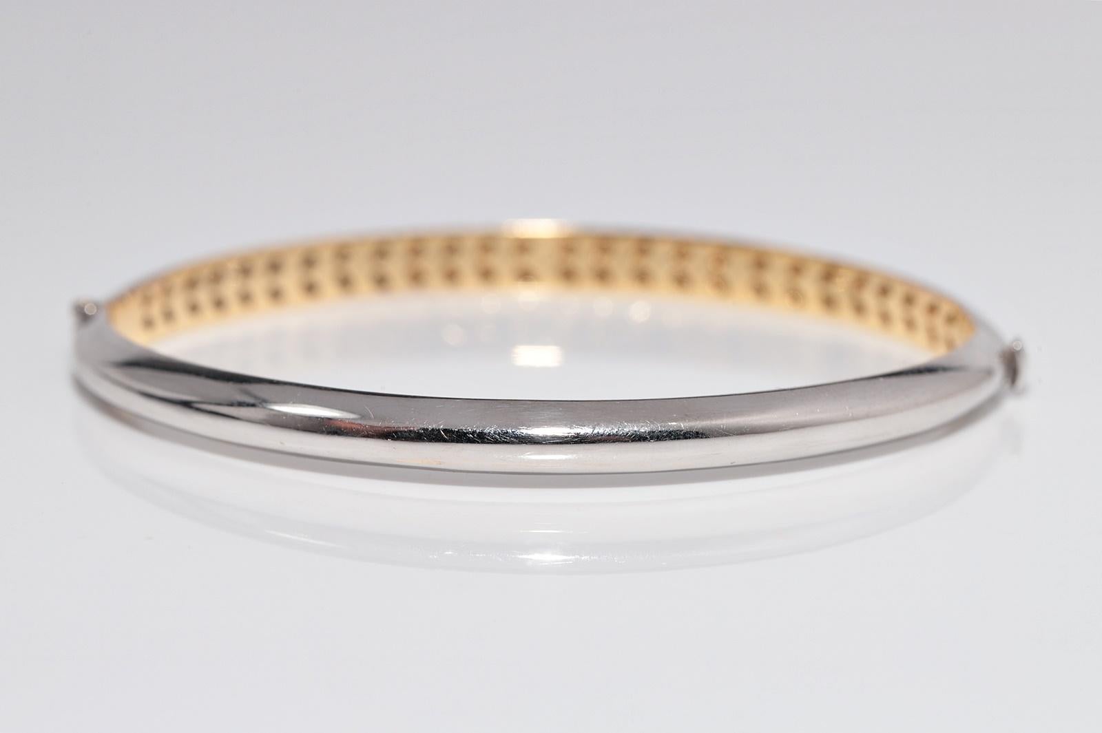Vintage CIRCA 1990er Jahre 18k Gold natürlichen Diamanten verziert Armreif Armband im Angebot 4