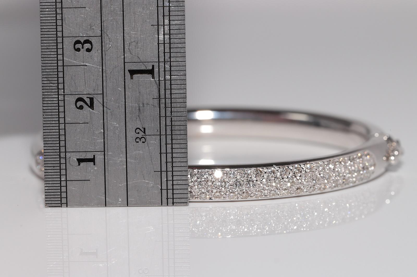 Vintage CIRCA 1990er Jahre 18k Gold natürlichen Diamanten verziert Armreif Armband im Angebot 10