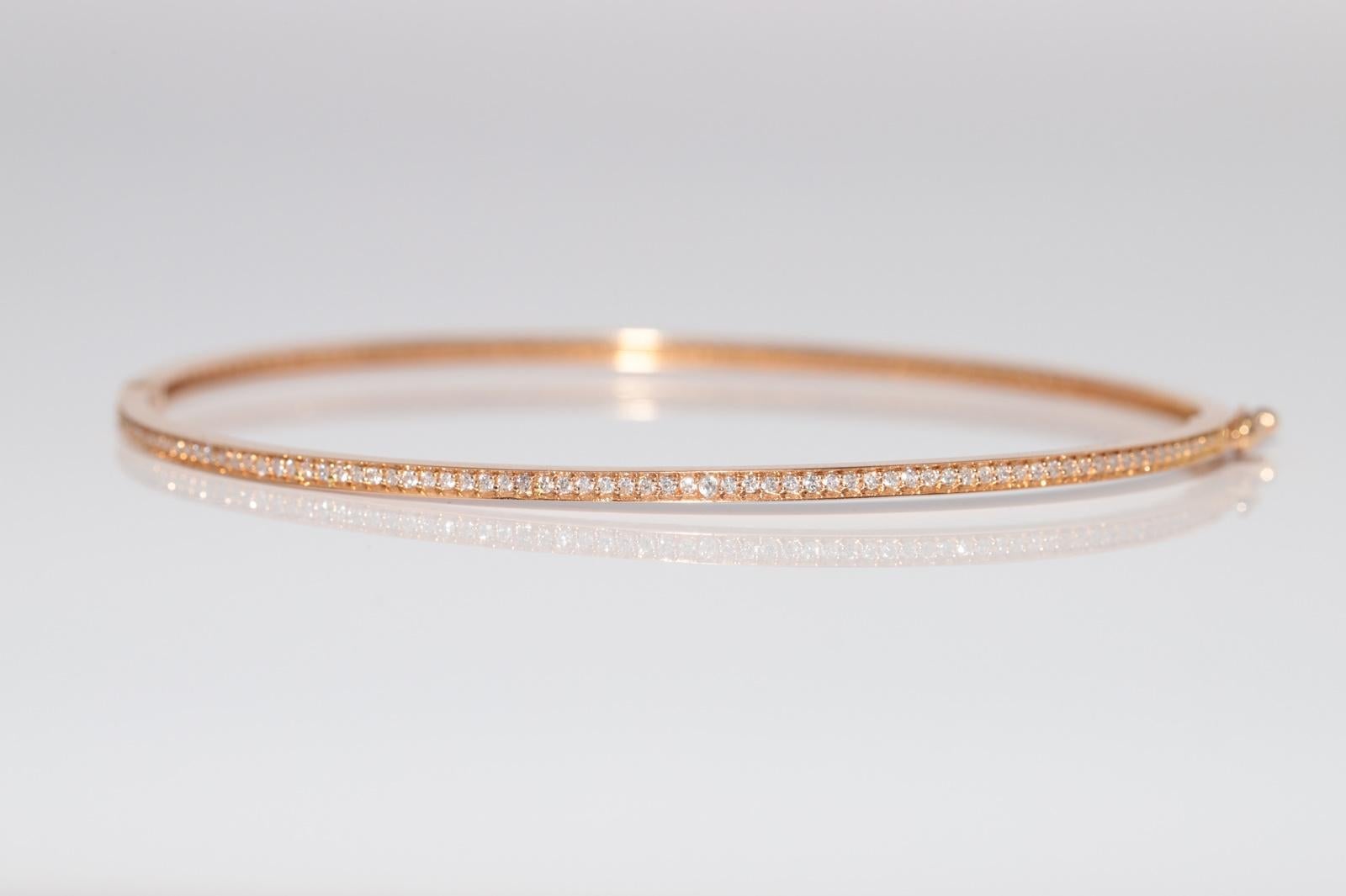 Vintage CIRCA 1990er Jahre 18k Gold natürlichen Diamanten verziert Armreif Armband im Angebot 3