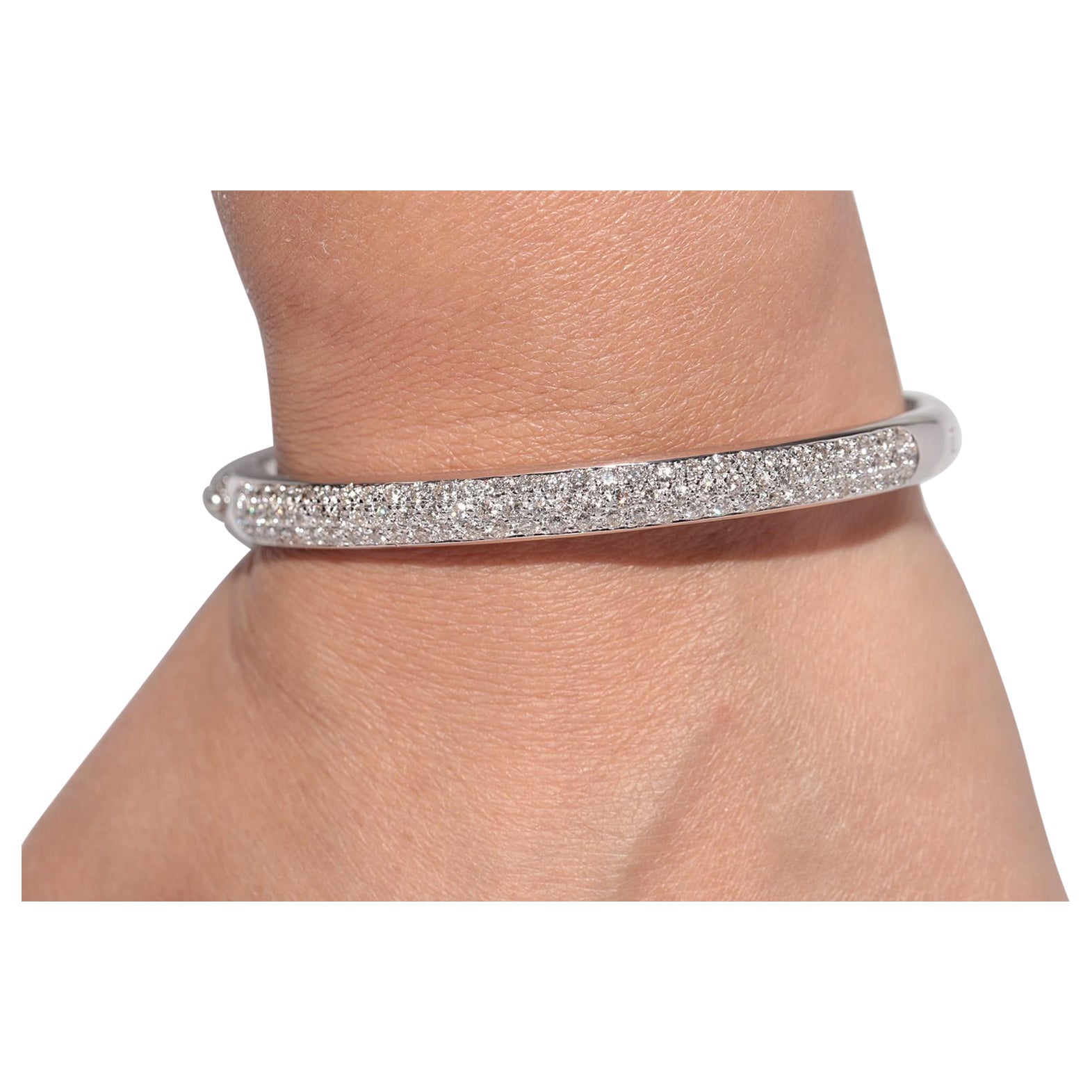 Vintage CIRCA 1990er Jahre 18k Gold natürlichen Diamanten verziert Armreif Armband