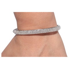 Vintage Circa 1990s 18k Gold Natural Diamond Decorated Bangle Bracelet