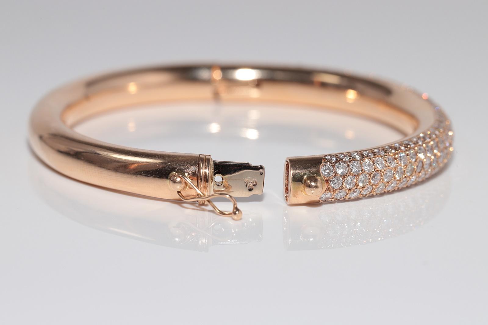 Vintage CIRCA 1990er Jahre 18k Gold Natürliche Diamanten dekoriert Armreif Starke Armbänder im Angebot 6