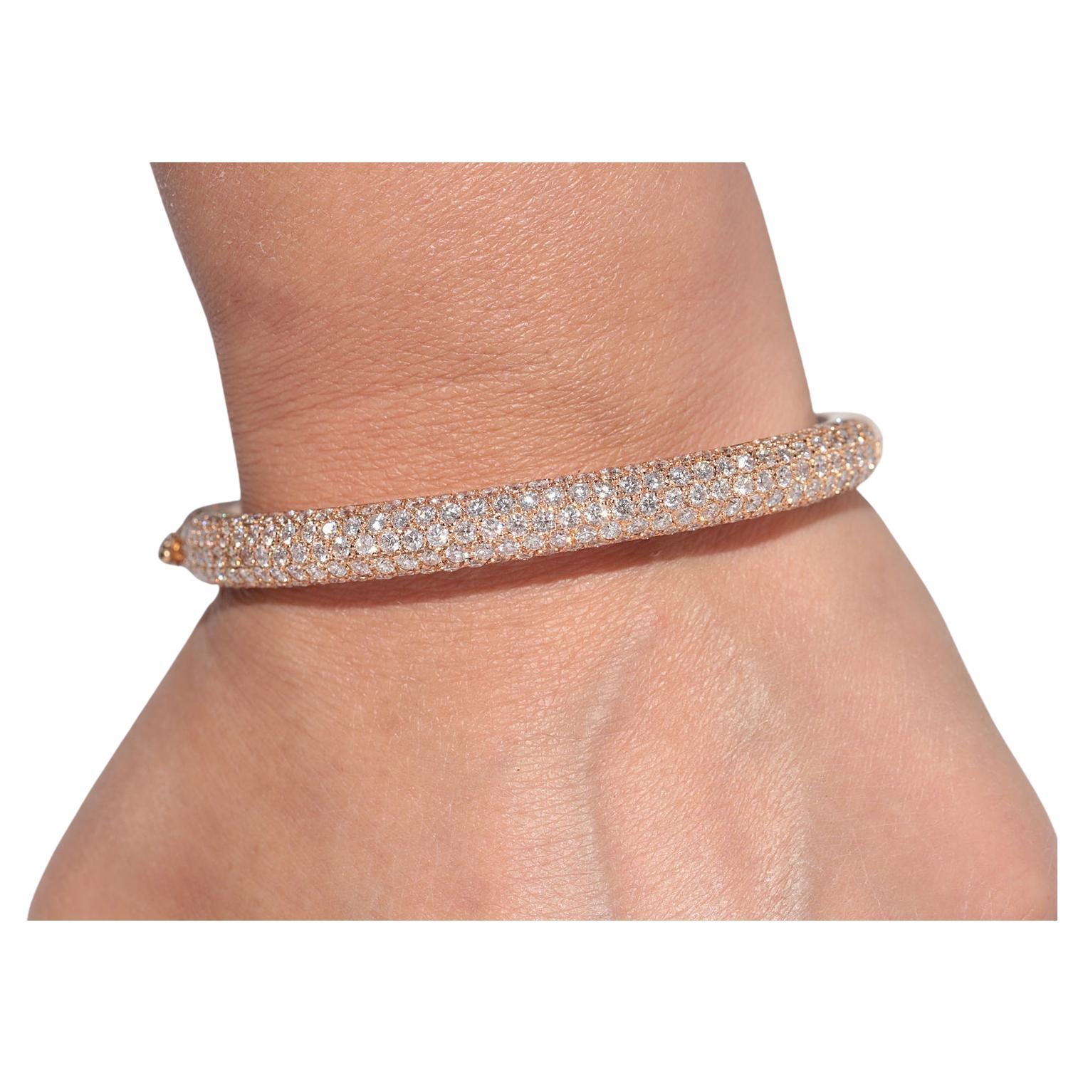 Vintage Circa 1990 Gold 18k Natural Diamond Decorated Bangle Strong Bracelet