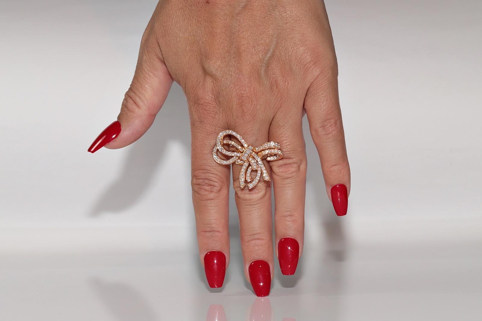 Anello d'epoca CIRCA 1990 in oro 18k con diamanti naturali e decorazione a forma di arco in vendita 7