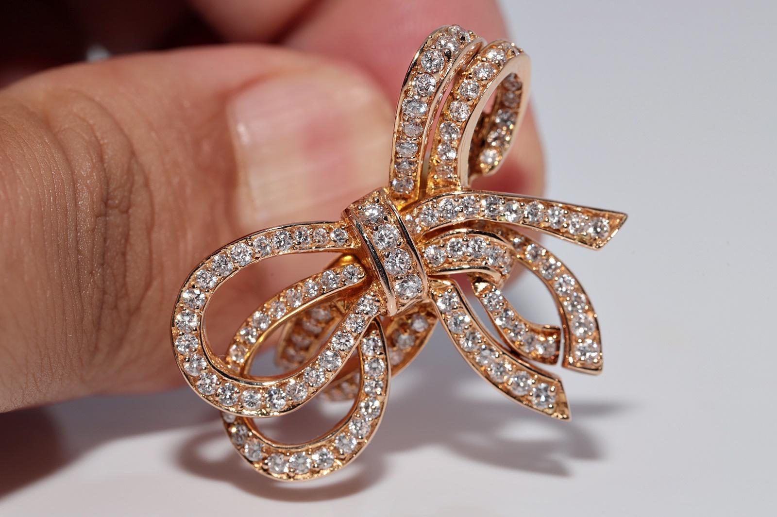 Anello d'epoca CIRCA 1990 in oro 18k con diamanti naturali e decorazione a forma di arco in vendita 3