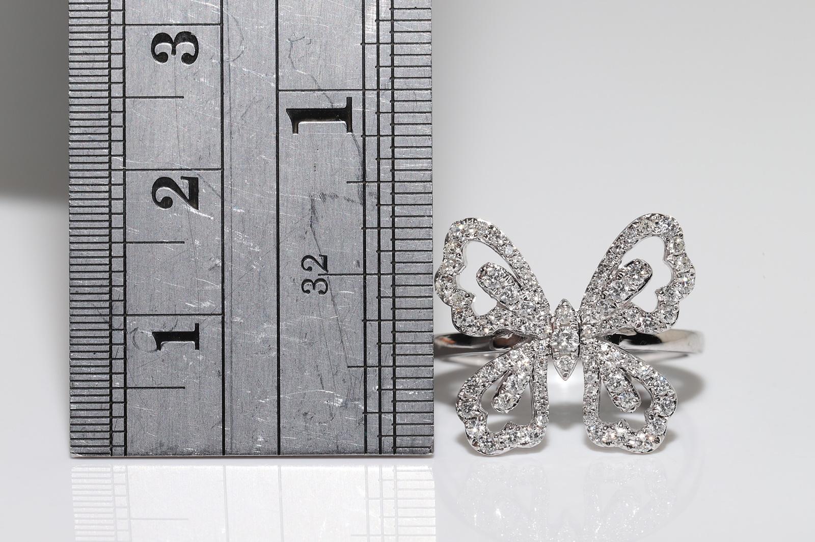 Vintage Circa 1990s 18k Gold Natural Diamond Decorated Butterfly Ring In Good Condition In Fatih/İstanbul, 34