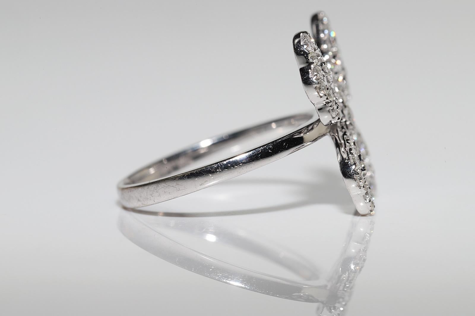 Vintage Circa 1990s 18k Gold Natural Diamond Decorated Butterfly Ring 1