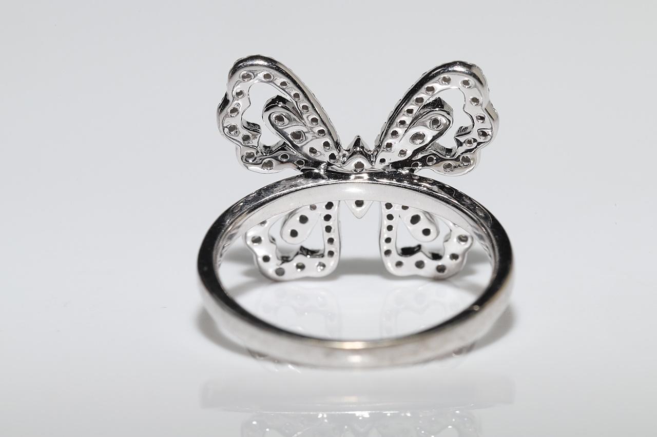 Vintage Circa 1990s 18k Gold Natural Diamond Decorated Butterfly Ring 2