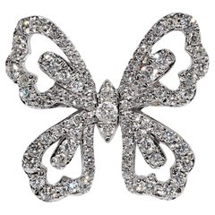 Vintage Circa 1990s 18k Gold Natural Diamond Decorated Butterfly Ring