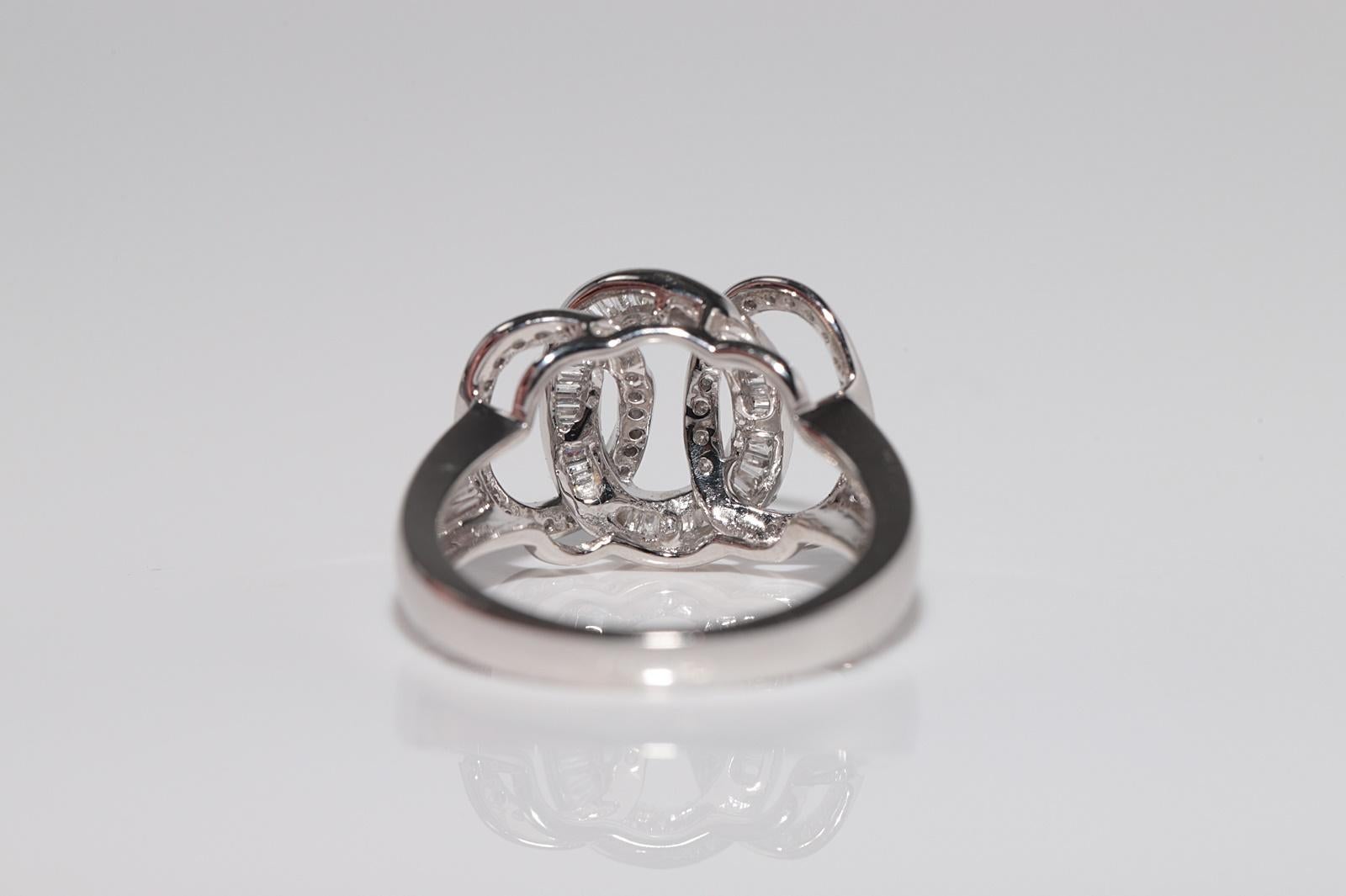Vintage CIRCA 1990er Jahre 18k Gold natürlichen Diamanten dekoriert Kreis Design Ring im Angebot 10