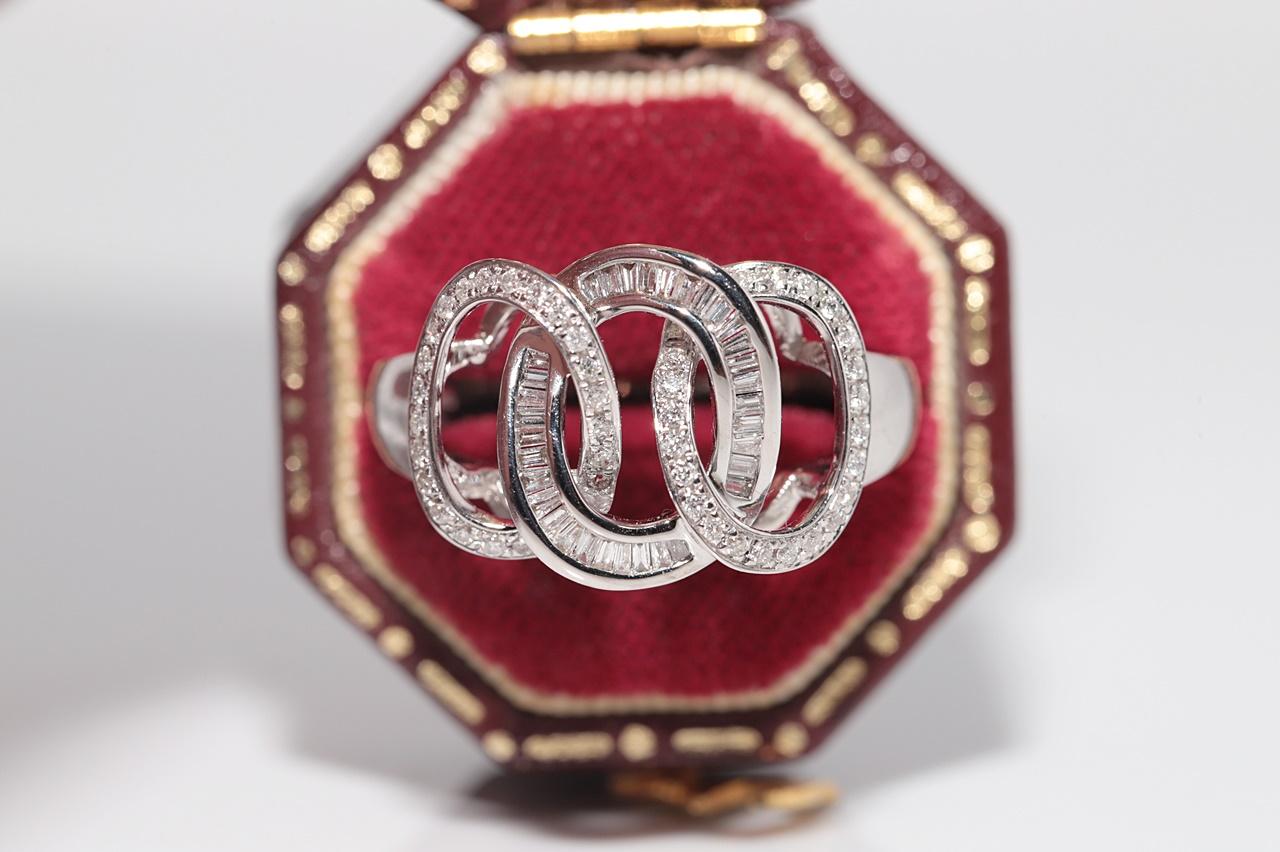 Vintage CIRCA 1990er Jahre 18k Gold natürlichen Diamanten dekoriert Kreis Design Ring im Zustand „Gut“ im Angebot in Fatih/İstanbul, 34