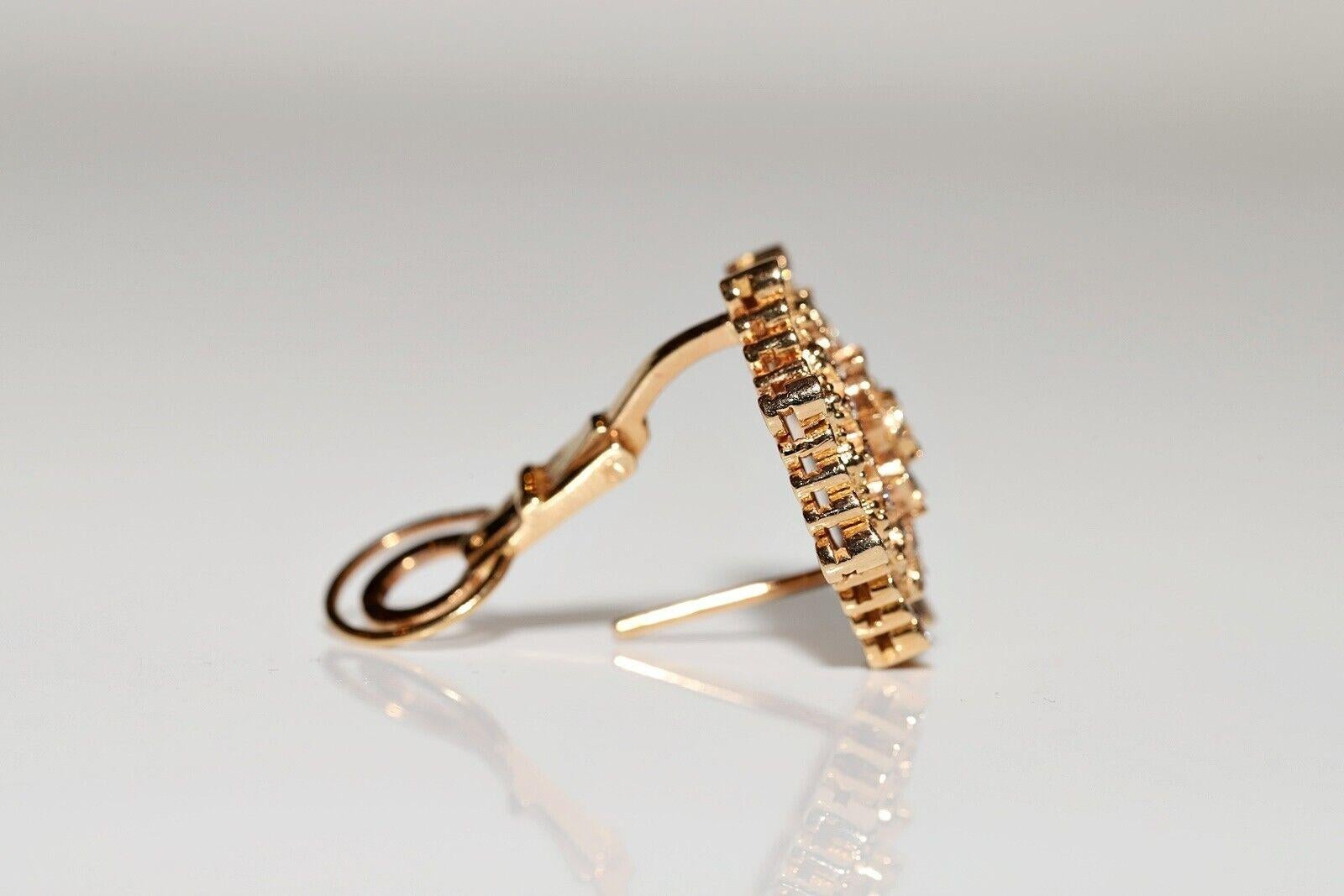 Brilliant Cut Vintage Circa 1990s 18k Gold Natural Diamond Decorated Cocktail Earring For Sale