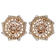 Vintage Circa 1990 Boucles d'oreilles cocktail en or 18k ornées de diamants naturels