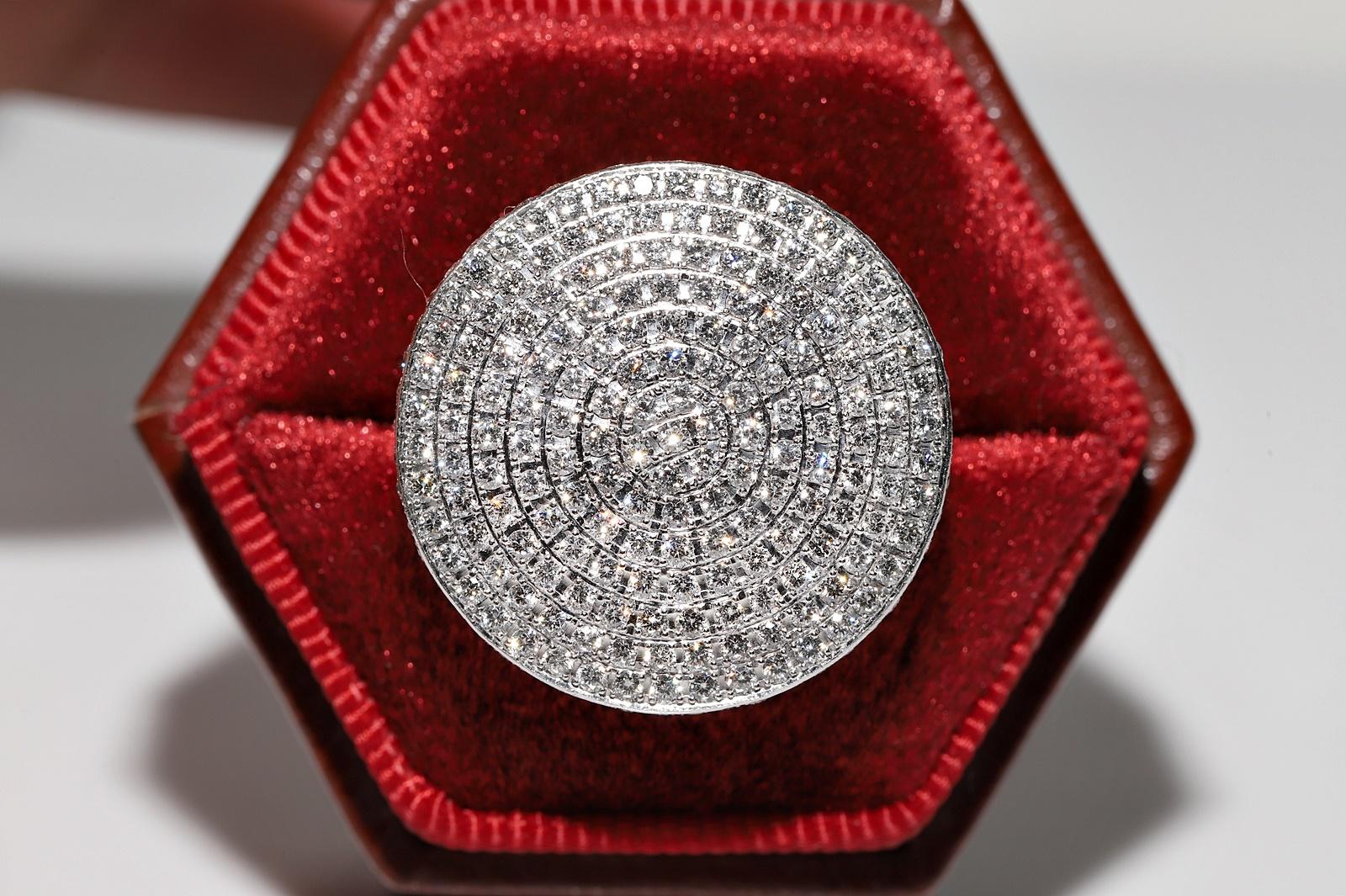 Women's Vintage Circa 1990s 18k Gold Natural Diamond Decorated Cocktail Ring For Sale