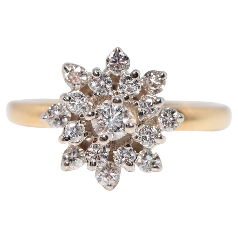 Vintage Circa 1990 Bague de cocktail en or 18k décorée de diamants naturels