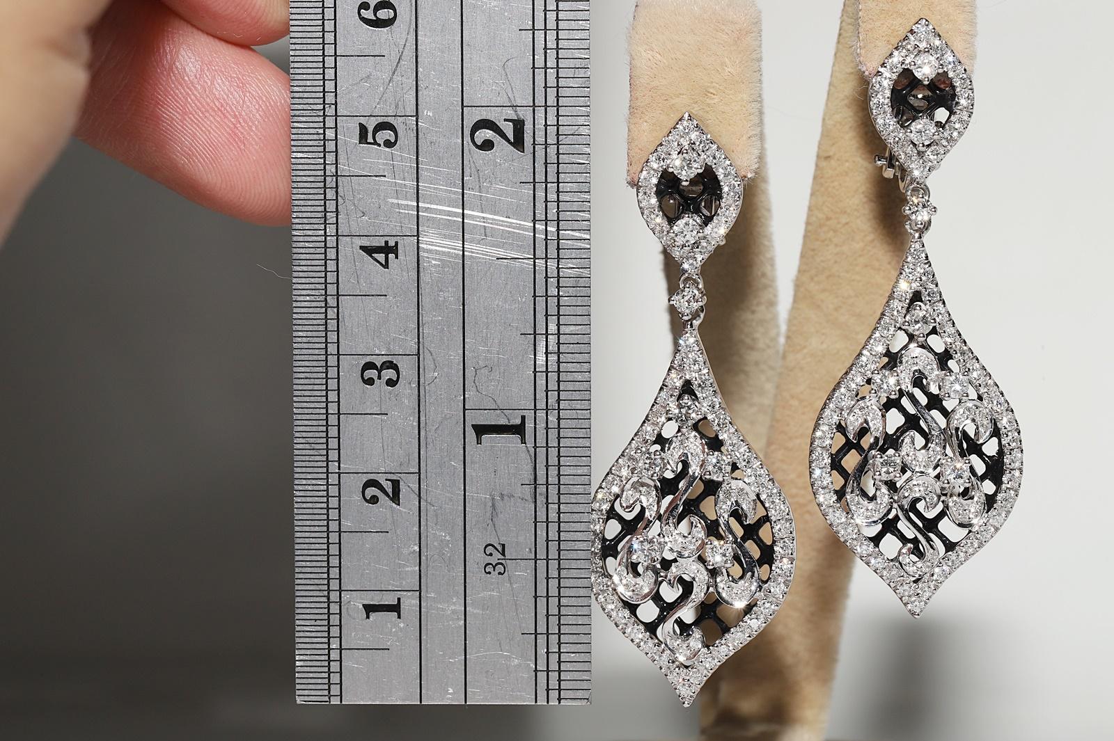 Vintage Circa 1990er Jahre 18k Gold Natürlicher Diamant Dekorierter Tropfenohrring im Zustand „Gut“ im Angebot in Fatih/İstanbul, 34