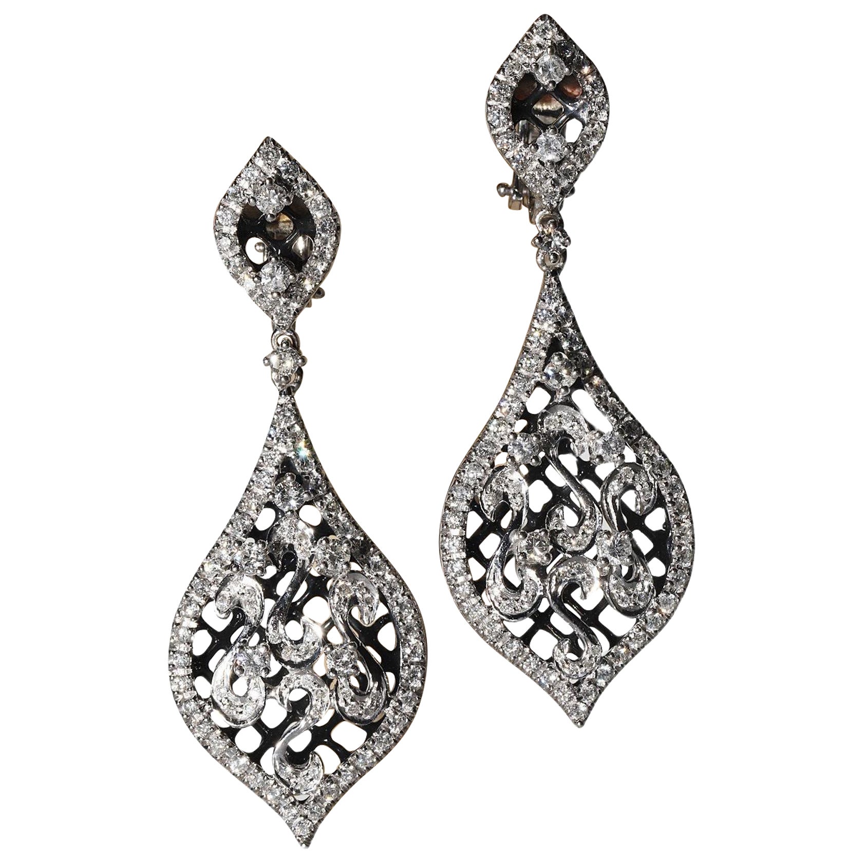 Vintage Circa 1990er Jahre 18k Gold Natürlicher Diamant Dekorierter Tropfenohrring