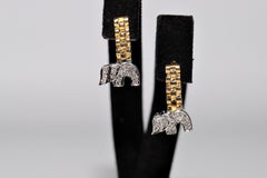 Pendiente Vintage Circa 1990s Oro 18k Decorado con Diamantes Naturales Elefante