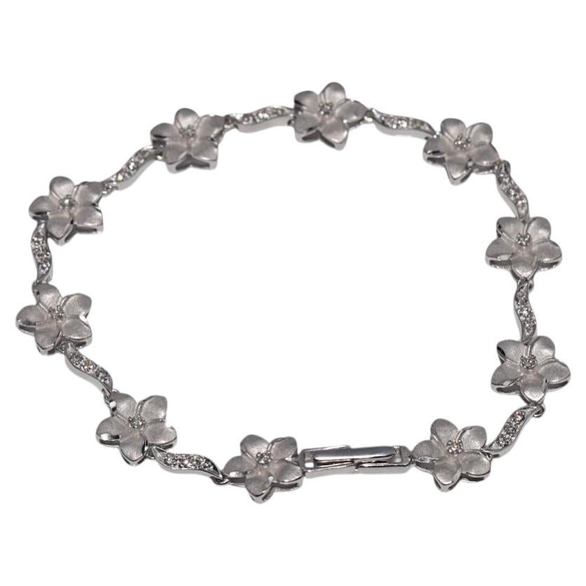 Vintage Circa 1990s 18k Gold Natural Diamond Decorated Flowers Design Bracelet
