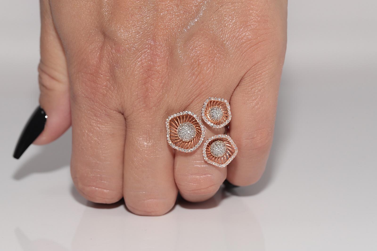 Vintage CIRCA 1990s 18k Gold Natürlicher Diamant Dekorierte Blumen Design Ring (Kunsthandwerker*in) im Angebot