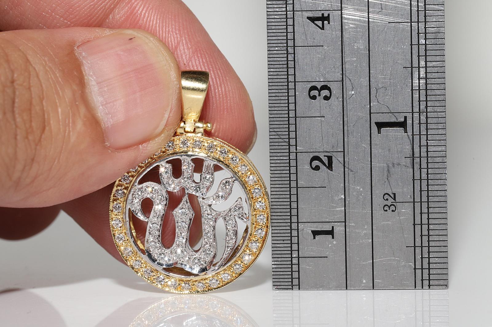 Vintage Circa 1990s 18k Gold Natural Diamond Decorated God Written Pendant For Sale 4