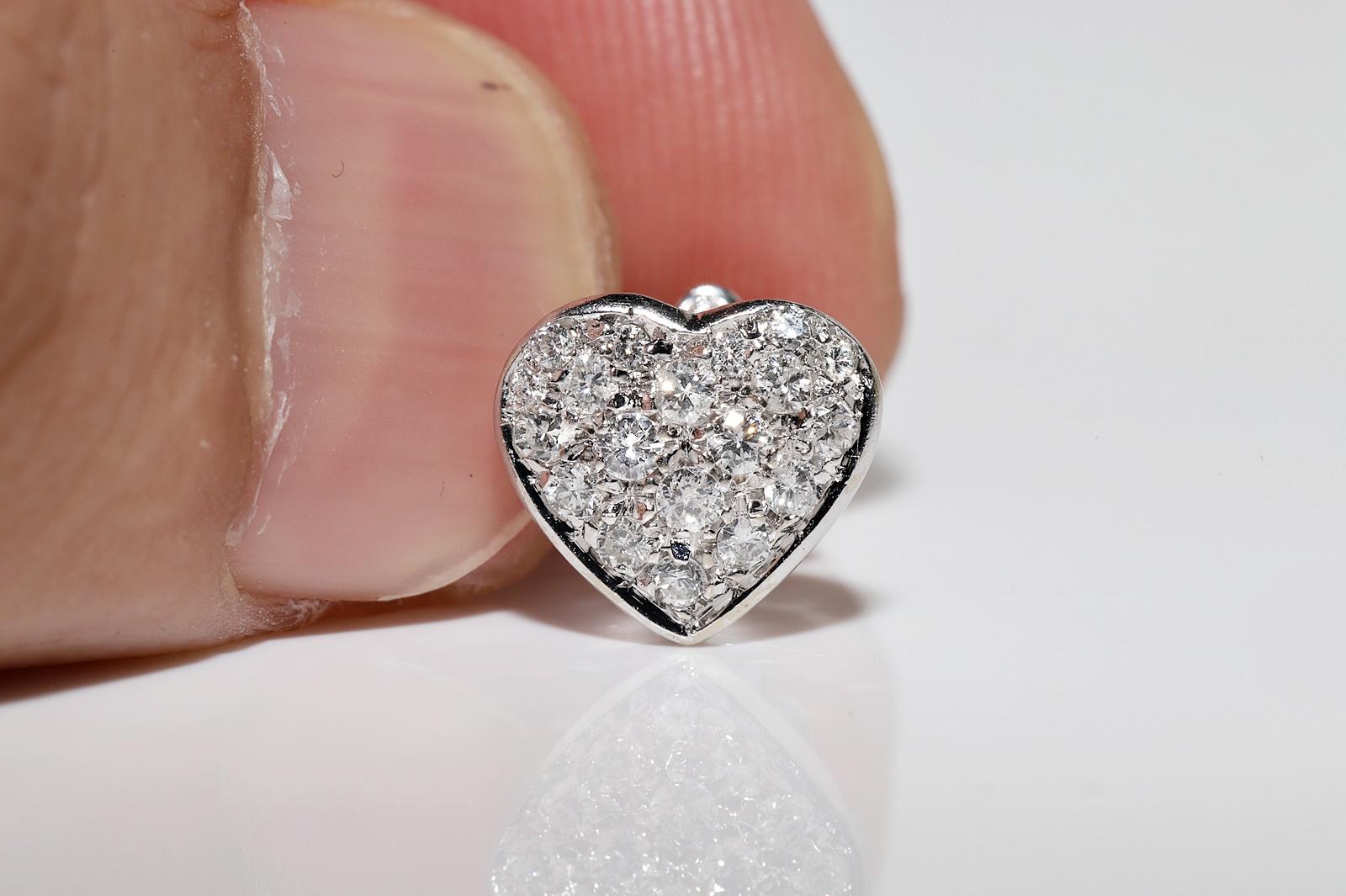 Vintage Circa 1990s 18k Gold Natural Diamond Decorated Heart Earring For Sale 4